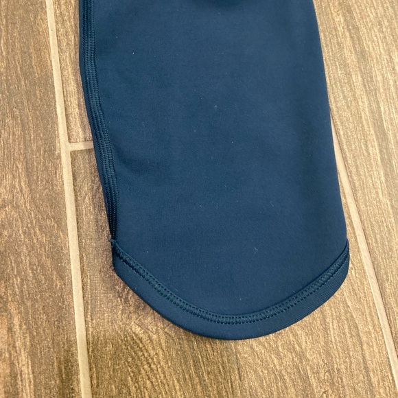 Athleta - High waisted Side Pocket Ankle Cropped Leggings - Picture 2 of 13